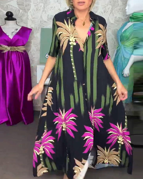 Robe ample décontractée à manches courtes et fente à imprimé feuilles