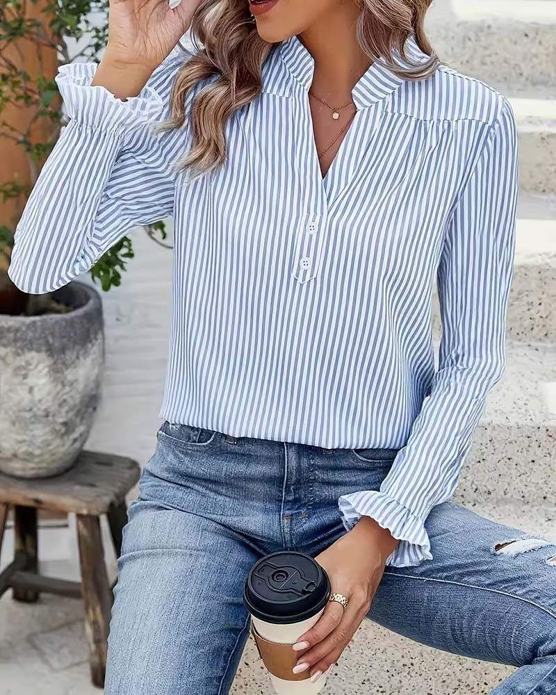 Blouse Boutonnée Col En V Rayée