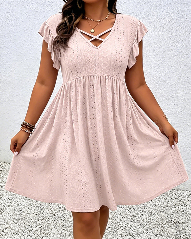 Robe Unie Ajourée Manche Feuille De Lotus