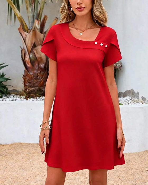Robe Col Asymétrique Bouton Manche Courte Unie