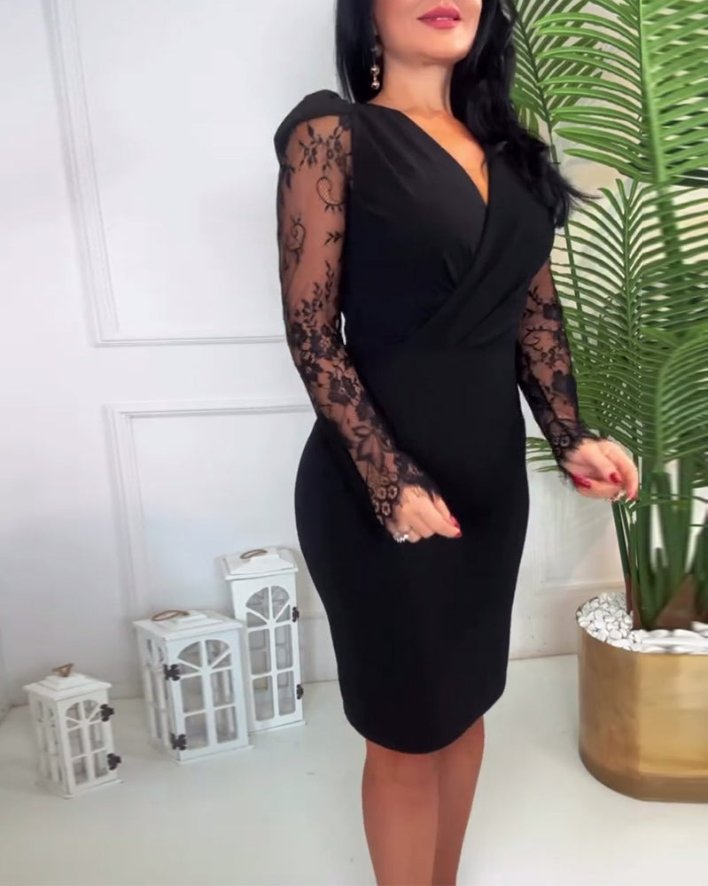 Robe slim de couleur unie à col en V