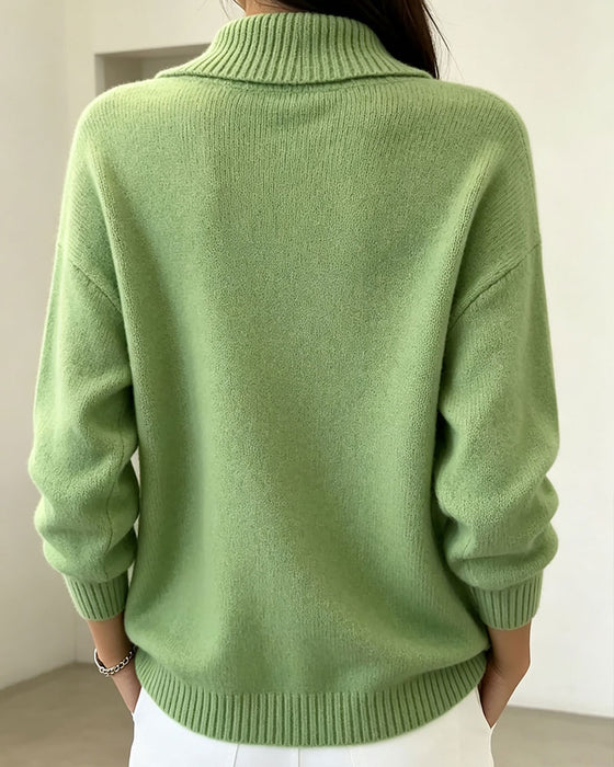 Pull Diagonal Revers Bouton Unie