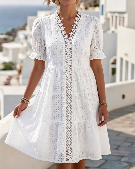 Robe Manches Bouffantes Col V Dentelle Ligne A
