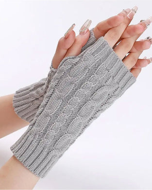 Gants Sans Doigts En Tricot À Câbles