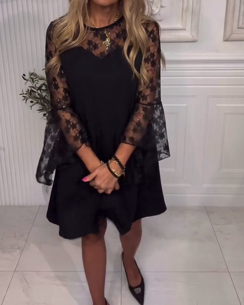 Robe Unie À Manches Ballon Et Détails Patchwork