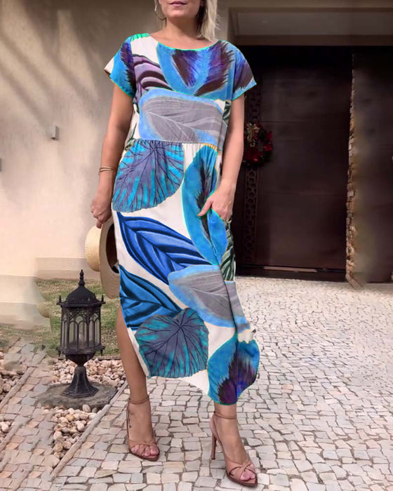 Robe fendue à manches courtes et imprimé feuilles