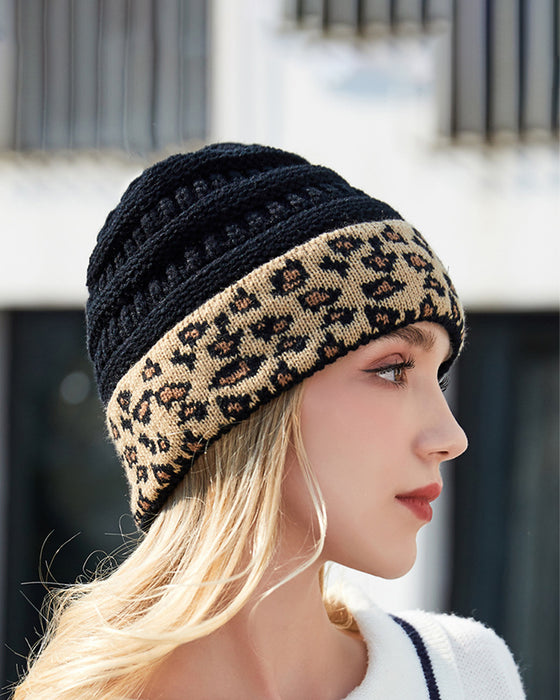 Bonnet d’Hiver pour Femme à Motif Léopard avec Cache-Oreilles Chauds