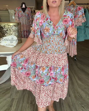 Robe Encolure En V Manche Lotus Fleuri