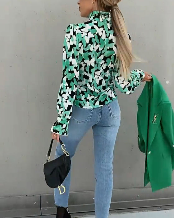 Chemise à manches longues et col montant imprimé papillon