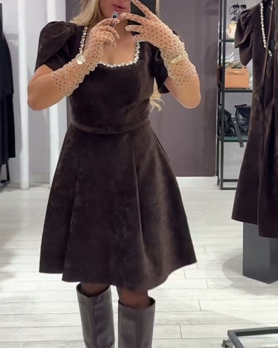 Robe À Manches Ballon Et Encolure Large