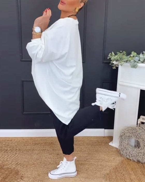 Haut Col Rond Imprimé Lettre Irrégulier