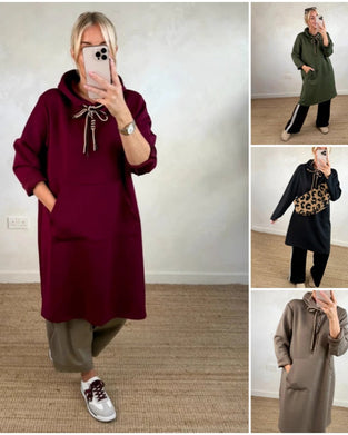 Robe à Capuche Oversized avec Poches