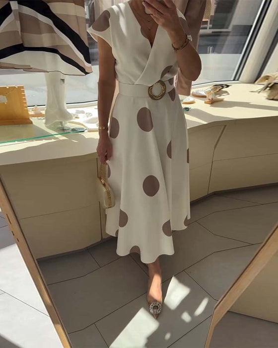 Robe À Pois Col En V Cintrée À La Taille