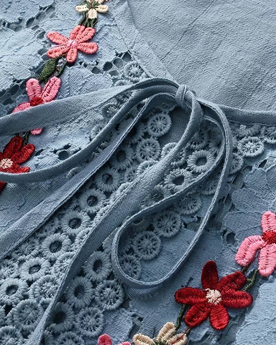 Blouse creuse en dentelle de couleur unie