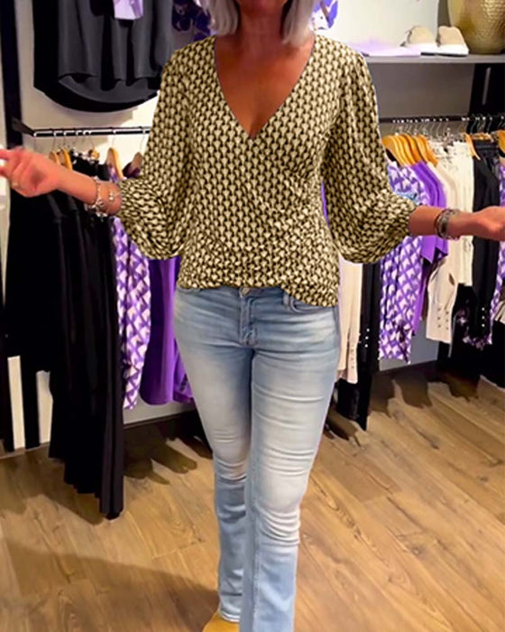 Haut à manches longues et col en V profond