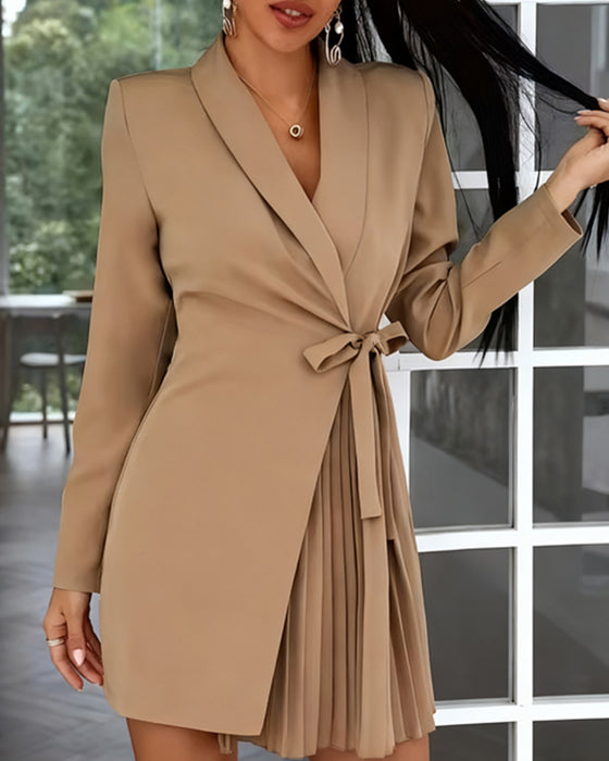 Robe Style Tailleur À Taille Plissée