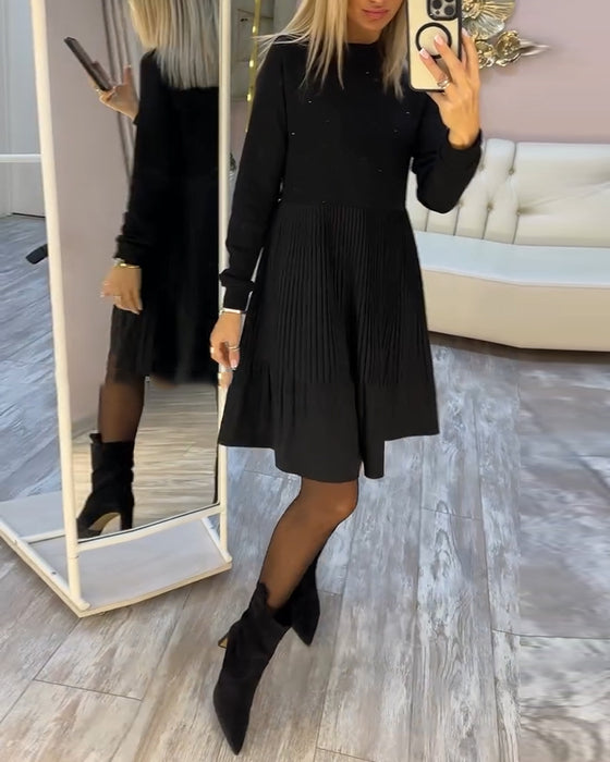 Robe Plissée À Manches Longues Avec Strass