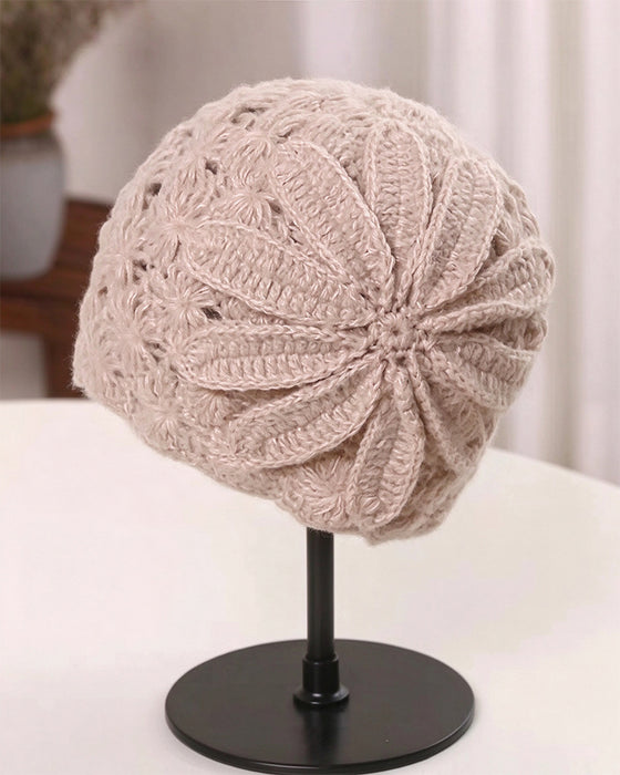 Bonnet En Tricot Fleuri Au Crochet Fait Main
