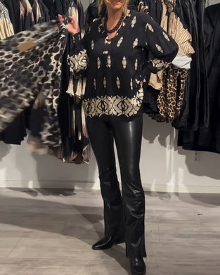 Chemise imprimée à manches lanternes et col en V