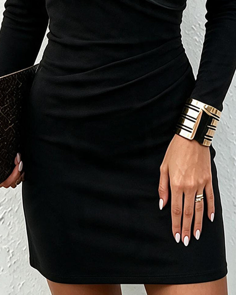 Robe Col V Panneauté Plissé Slim
