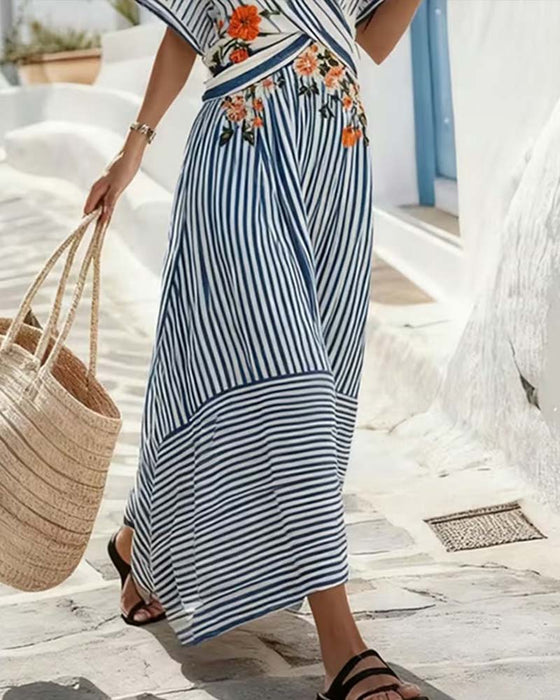 Robe Rayée Encolure V Enveloppante Maxi