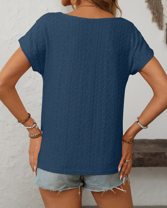 Blouse Col Rond Bouton Découpe Manches Courtes