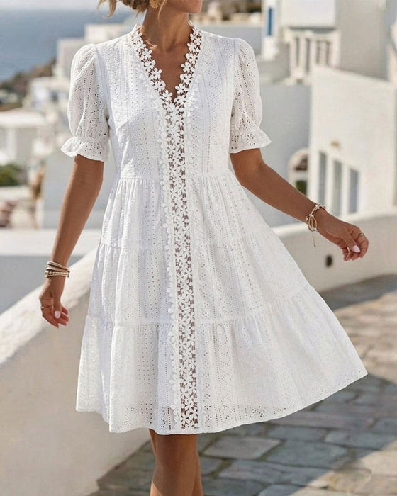 Robe Manches Bouffantes Col V Dentelle Ligne A
