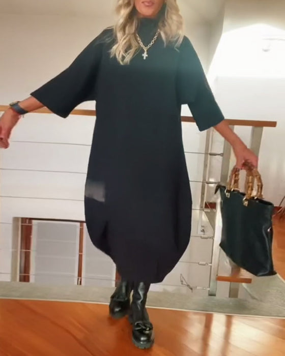 Robe décontractée ample à col haut de couleur unie