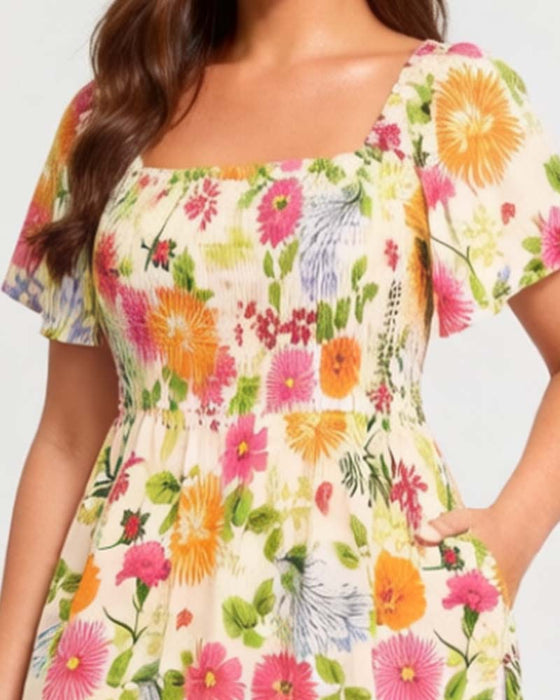 Robe Col Carré Floral Smocké Taille