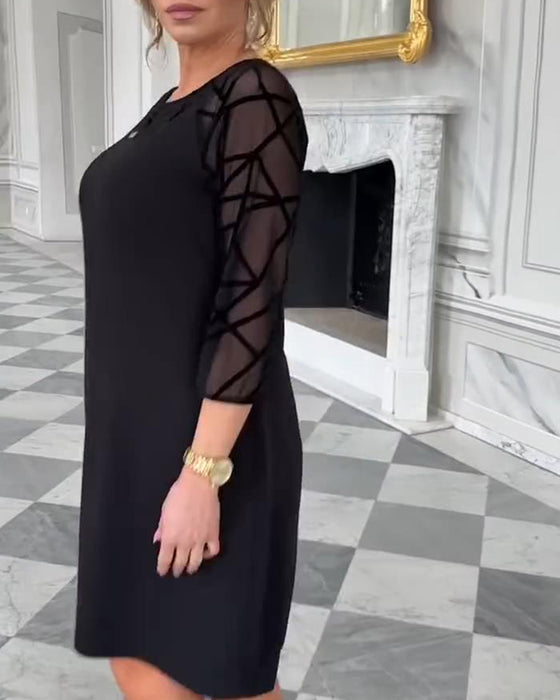 Robe Élégante À Col Rond Et Style Tendance