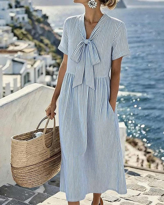 Robe À Rayures Nœud Col V