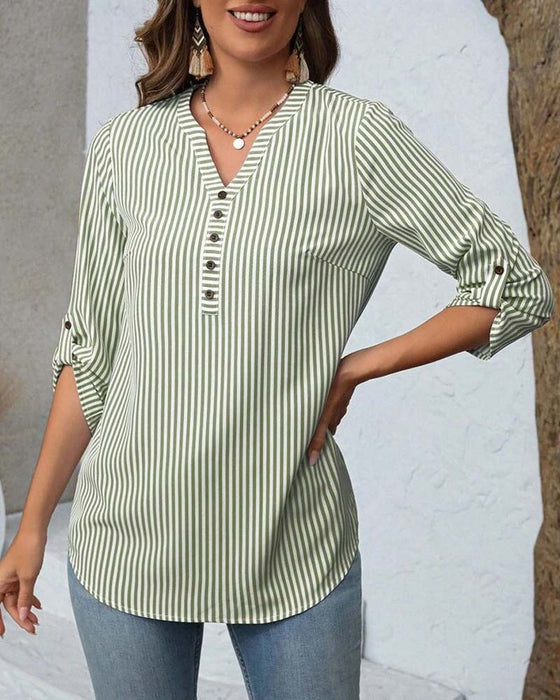Chemise Rayée Ample À Col V Boutonnée
