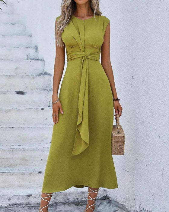 Robe Unie Taille Cintrée Nœud