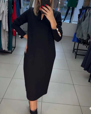 Robe élégante avec boutons en perles