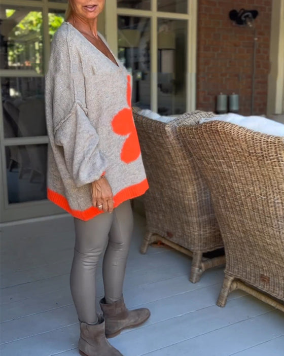 Pull col V à motif fleuri