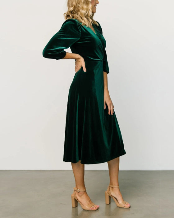 Robe élégante à col en V et manches trois-quarts à lacets de couleur unie
