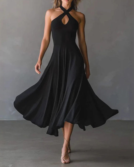 Robe À La Mode Col Nuque