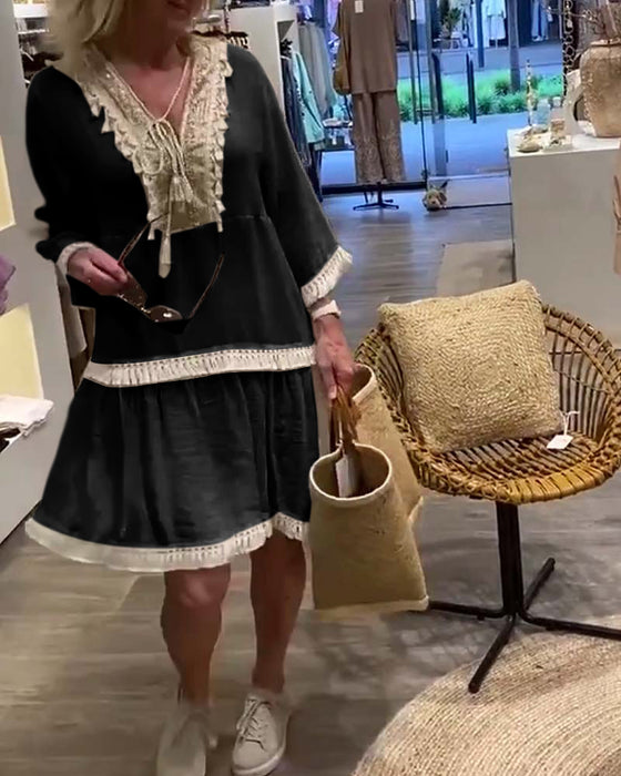 Robe décontractée à franges et col en V en dentelle