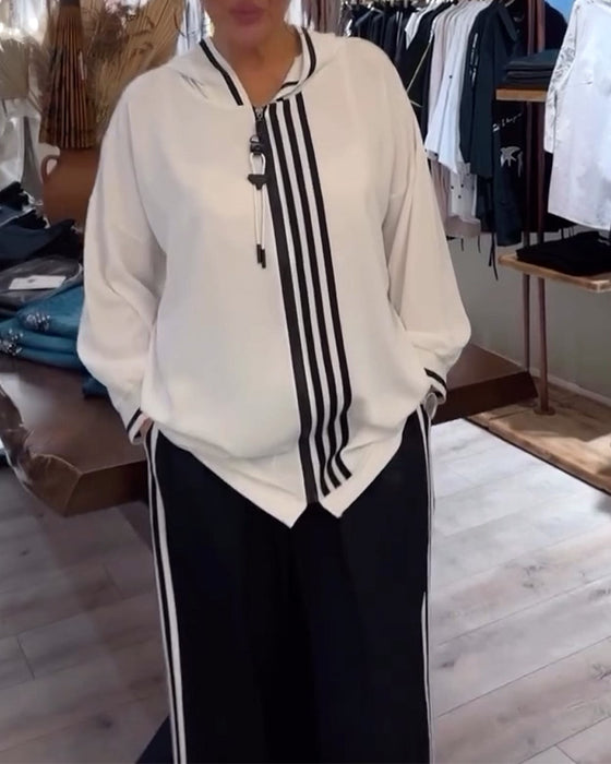 Ensemble deux pièces à capuche et rayures