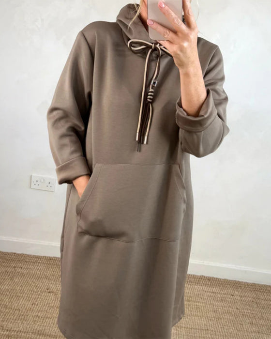 Robe à Capuche Oversized avec Poches