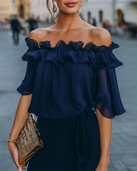 Blouse Élégante Off-Shoulder Volantée