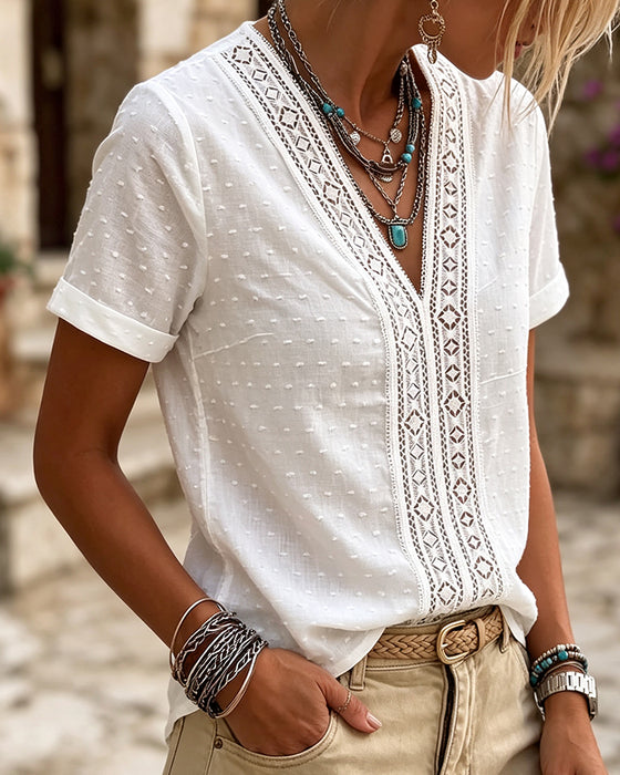 Blouse Col En V Découpe Diamant 3D Fleuri Unie