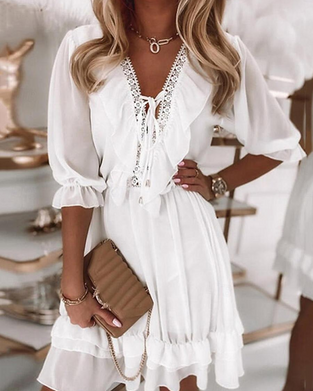 Robe Dentelle Col En V Volant Courte