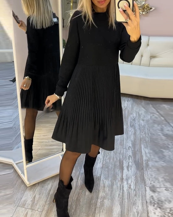 Robe Plissée À Manches Longues Avec Strass