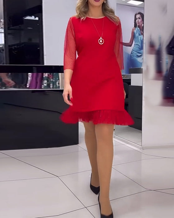 Robe à paillettes et coutures en maille de couleur unie