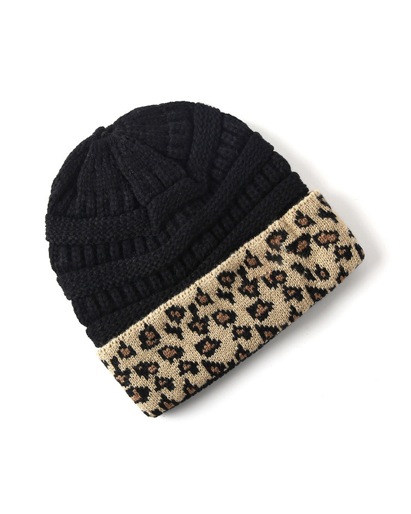 Bonnet d’Hiver pour Femme à Motif Léopard avec Cache-Oreilles Chauds