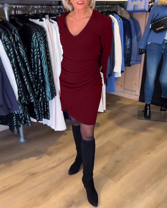 Robe avec cou de cou et manche fascinante