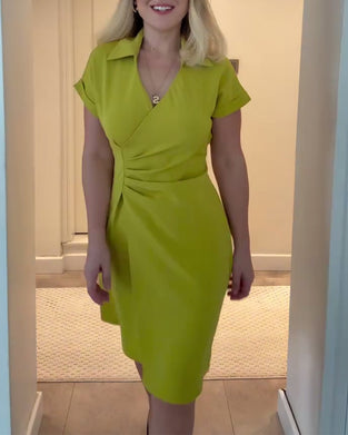 Robe Revers Uni Taille Plissée