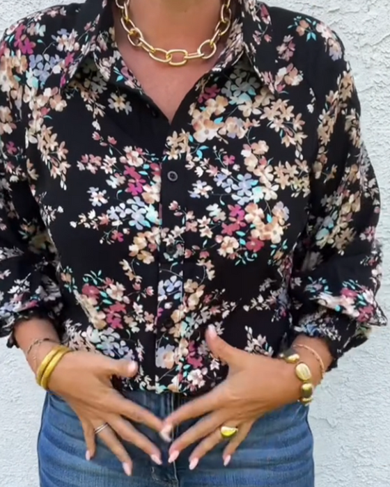 Blouse avec des Détails de Boutons Rétro et des Petits Motifs Floraux