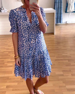 Robe plissée à imprimé floral et manches bouffantes